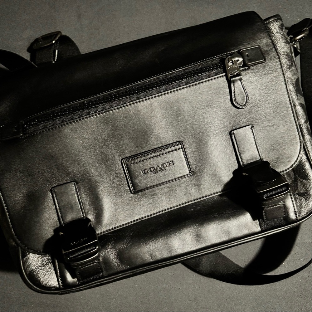 Coach Black Messenger Bag with Adjustable Strap